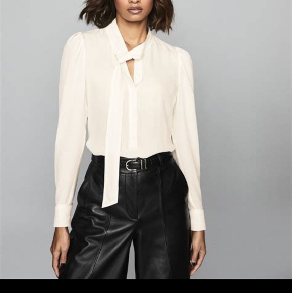 Reiss Tops - 🎊Host Pick🎊 Reiss Morgan Tie Neck Blouse